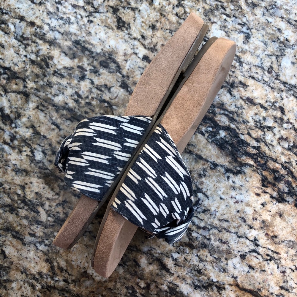 Lucky brand slippers size 7.5 - Picture 4 of 6